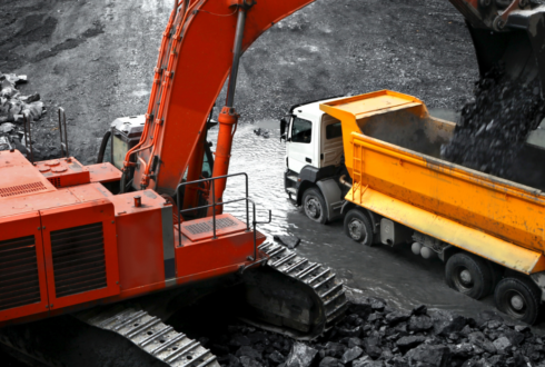 Choosing the Right Heavy-Duty Equipment for Your Project